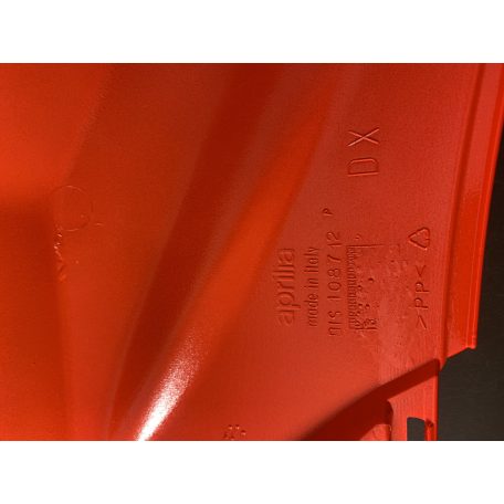 Aprilia sr factory hátsó idom
