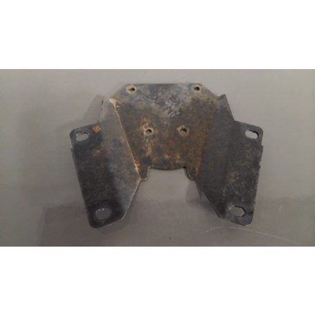 Suzuki Burgman 400 K7 Doboztartó konzol