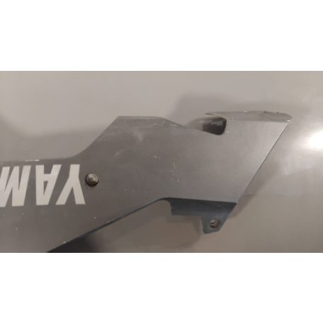 Yamaha R1 '04-06 - Jobb oldali idom