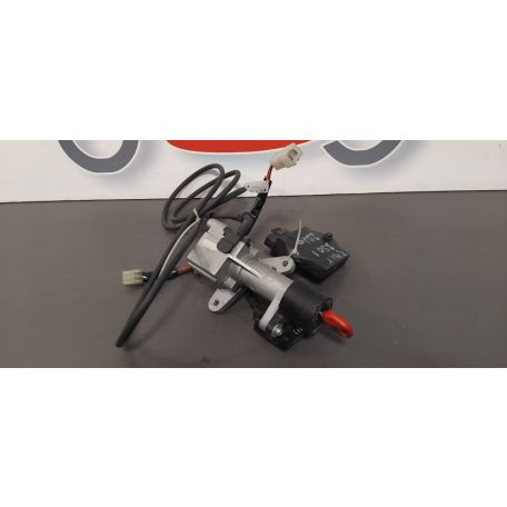 Yamaha Fzs 600 Gyújtás elektronika, kapcsoló, 1 kulcs