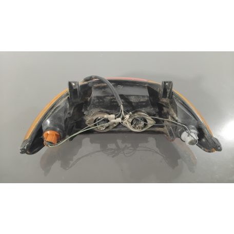 Suzuki Burgman 250 - Hátsó lámpa - Sérült