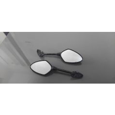 Univerzális tükör