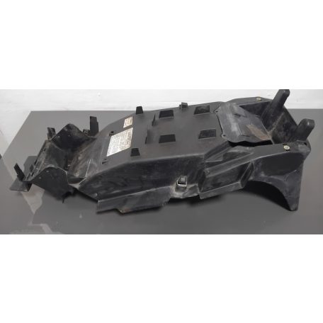 Honda Vfr 800 Fi Alsó idom