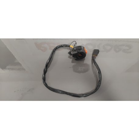 Suzuki GSXR 750 K1 Jobb oldali kapcsoló