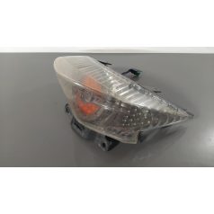 Kymco People S 300i - Hátsó lámpa