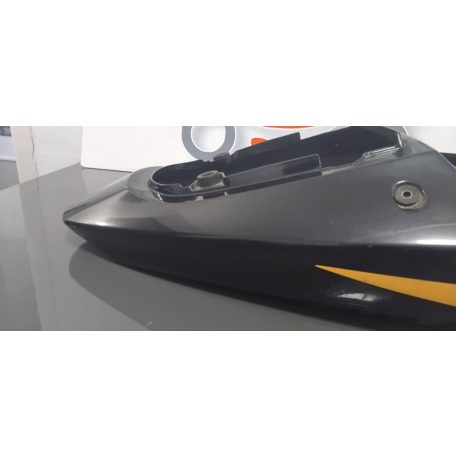 Suzuki GSXR 750 K1 Farokidom