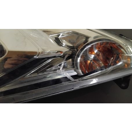 Suzuki Burgman 400 K7 Jobb első lámpa