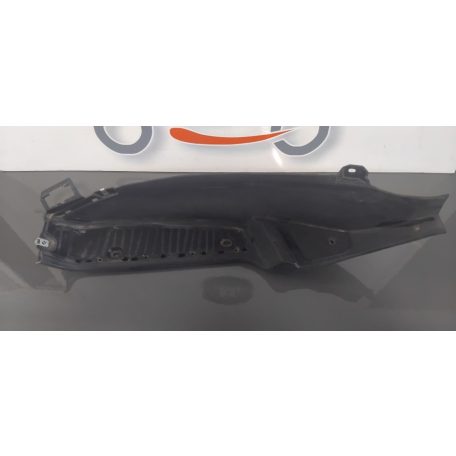 Piaggio MP3 Bal oldali idom