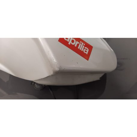Aprilia RS4 50 Üzemanyagtartály