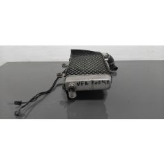  Honda Vfr 800 Fi Hűtő, ventilátorral