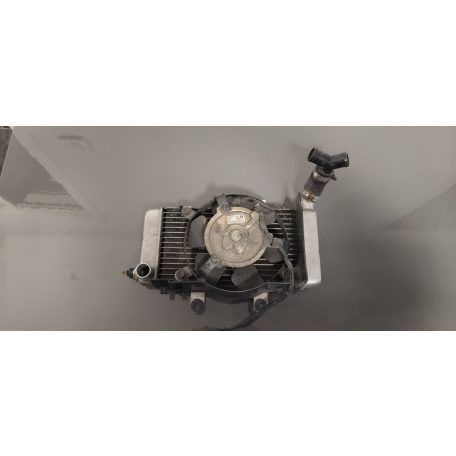  Honda Vfr 800 Fi Hűtő, ventilátorral