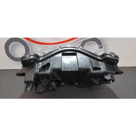 Yamaha N-Max 125 Első lámpa