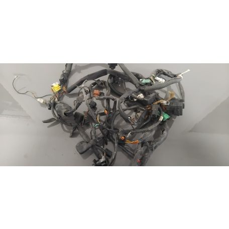 Suzuki GSXR 750 K1 Kábelköteg
