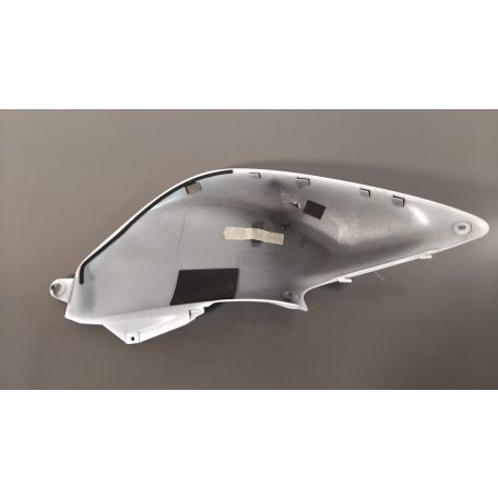 Suzuki Dl 650 V-strom (2012-2016) - Tank burkolat - 44181-11J0