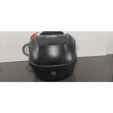 Piaggio gyári doboz, háttámlával