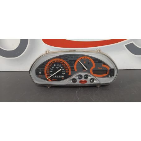 Gilera Typhoon Kilóméteróra