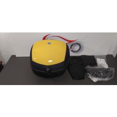 Piaggio gyári doboz, háttámlával, platnival