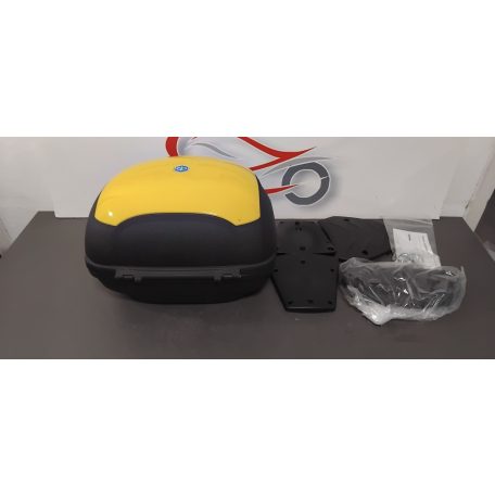 Piaggio gyári doboz, háttámlával, platnival