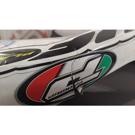 Yamaha R1 (1998) - Oldalidom - Sérült