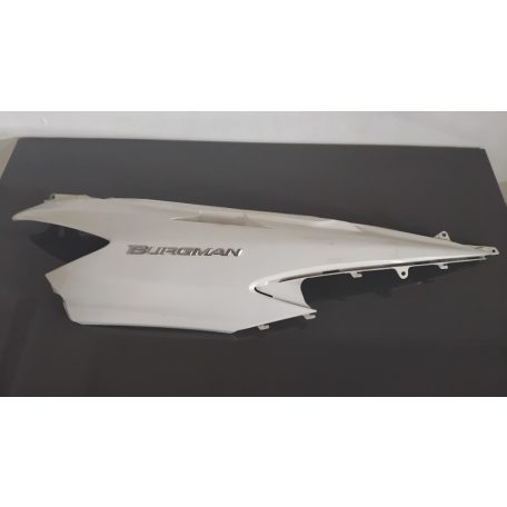 Suzuki Burgman 400 Jobb oldalburkolat | 47111-05H