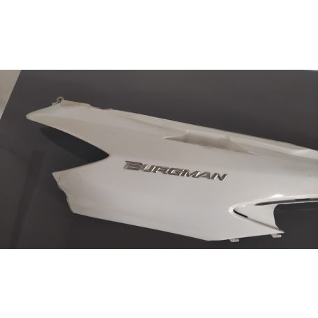 Suzuki Burgman 400 Jobb oldalburkolat | 47111-05H