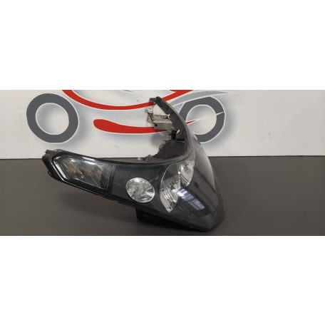 Piaggio Beverly 125, 200, 250 Első lámpa