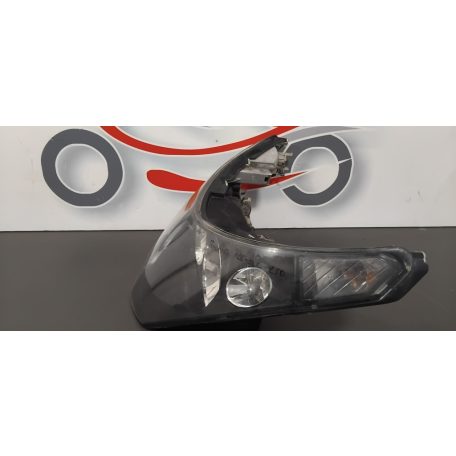 Piaggio Beverly 125, 200, 250 Első lámpa