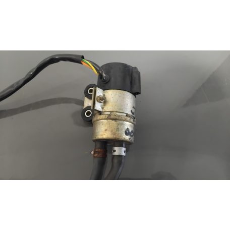 Suzuki RF 600 Üzemanyagpumpa