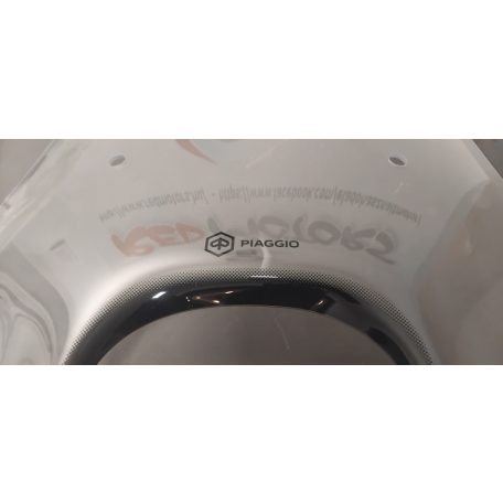 Piaggio Medley Urban Plexi, konzollal