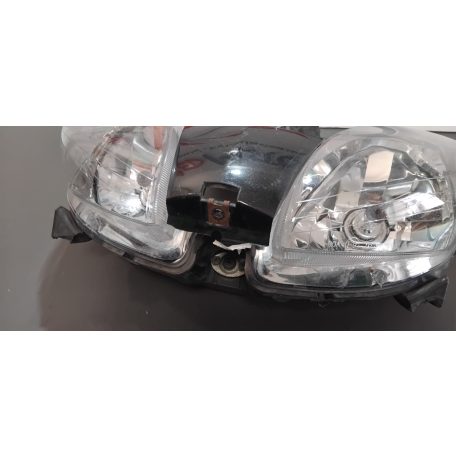 Yamaha Xmax Első lámpa