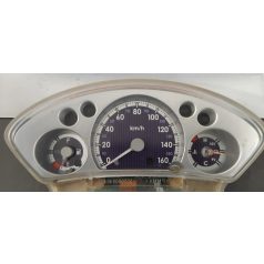 Yamaha XC 300 Kilóméteróra