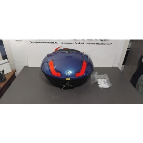 Piaggio gyári doboz, háttámlával