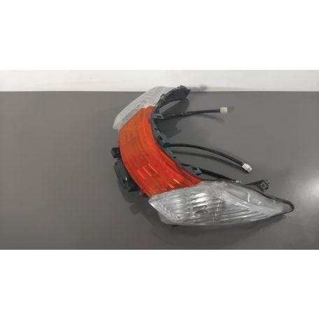 Yamaha Majesty 400 (2004-2006) - Hátsó lámpa
