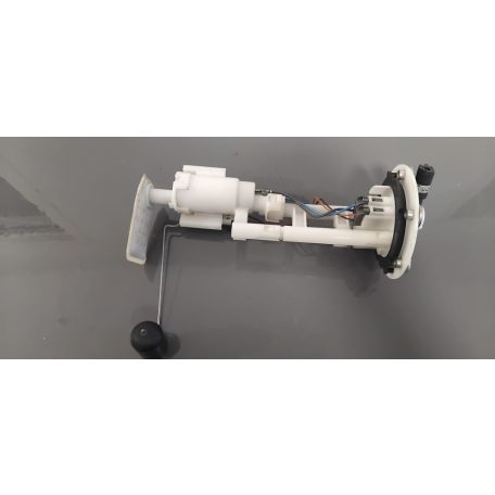 Yamaha T-max 530 Üzemanyagpumpa