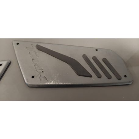 Yamaha T-max 530 Lábtartó panel, sérült