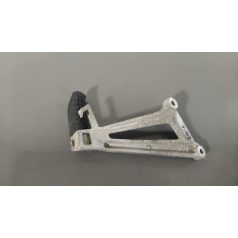   Honda Cbr 600 F '87 Bal oldali lábtartó konzol, tüskével