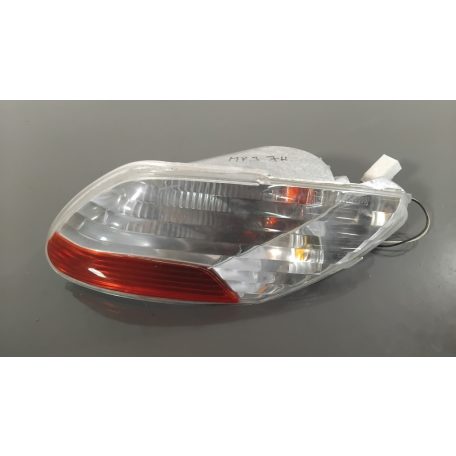 Piaggio MP3 - Jobb hátsó lámpa