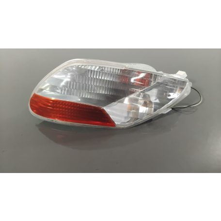 Piaggio MP3 - Jobb hátsó lámpa