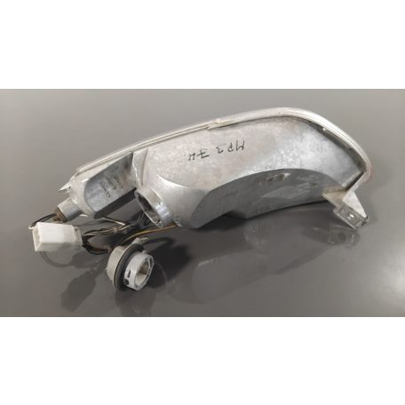 Piaggio MP3 - Jobb hátsó lámpa