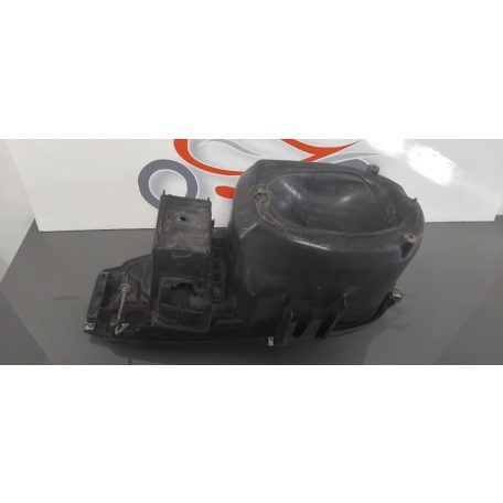 Gilera Runner 125 Sisaktartó idom, zárral
