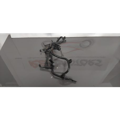 Suzuki Burgman 400 Fejidom tartó konzol