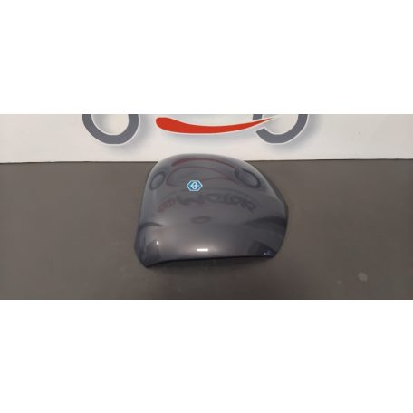 Piaggio doboztető idom, szürke