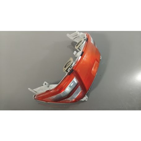 Suzuki Burgman 400 - Hátsó lámpa