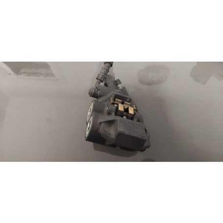 Yamaha T-max 530 '13-14 Bal első féknyereg