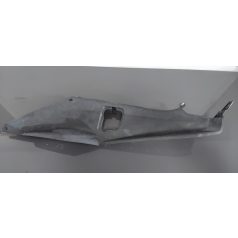 Peugeot Satelis 400 Jobb oldali lábtartó idom