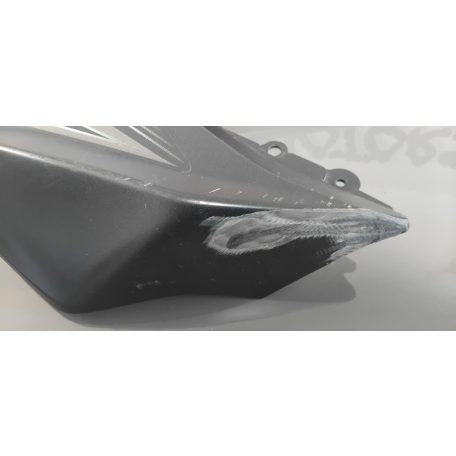 Kawasaki Z 300 Bal oldali idom, javított
