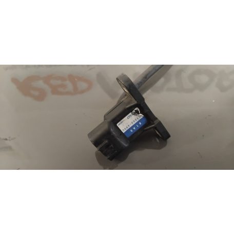 Suzuki GSXR 750 K1 Légtömeg mérő