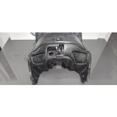 Suzuki Burgman 400 térd idom
