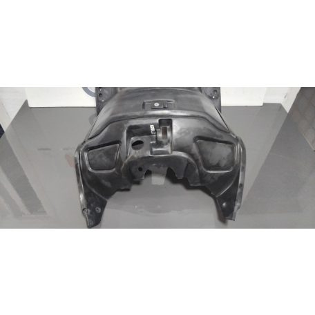 Suzuki Burgman 400 térd idom