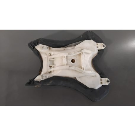 Yamaha R1 '04-06 - Ülés